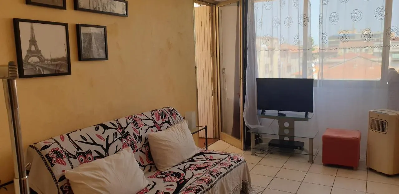 Studios A Golfe Juan Apartment Golfe-Juan
